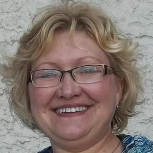 Meet your Posher, Anne